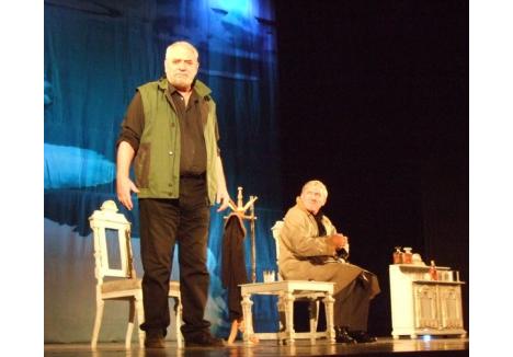 În deschiderea Festivalului de Teatru Scurt de la Oradea, pe scena Casei de Cultură a Sindicatelor au urcat actorii Alexandru Repan şi Mircea Diaconu în spectacolul "Variaţiuni enigmatice"
